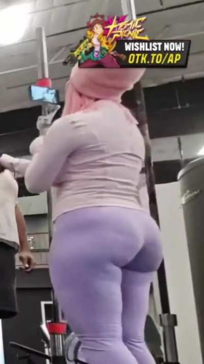 She too thick