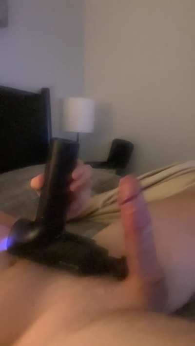 Bummed this vid is blurry but I think you’ll still enjoy 😈