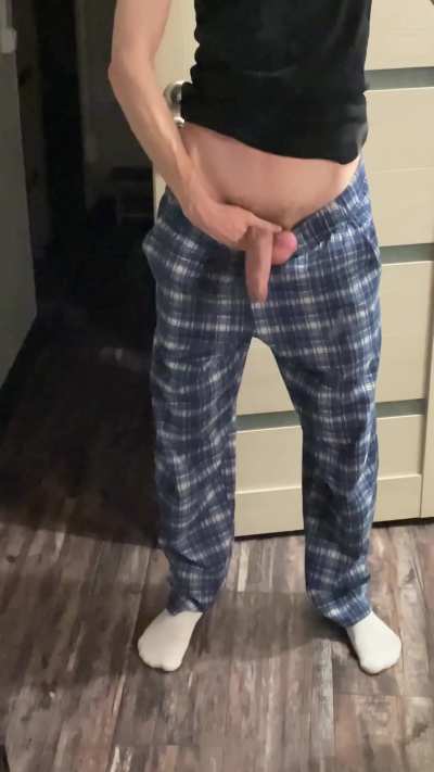 Get on your knees pls