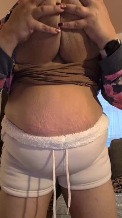 Squeezing my nips