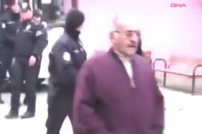 G&uuml;n&uuml;n 4. Postasında yarrağım: