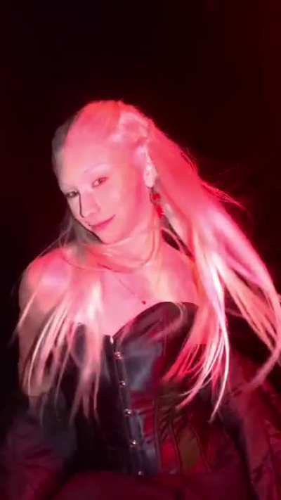 Taylor Cosplay