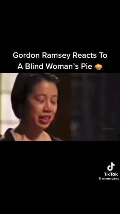 Gordon reviews a blind woman's cooking.