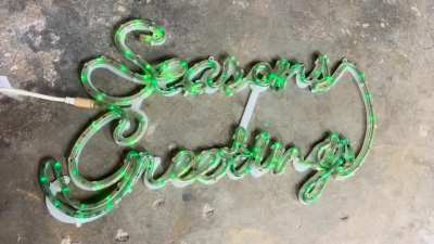 Grandlite Co &ldquo;Seasons Greetings&rdquo; rope light goodwill score