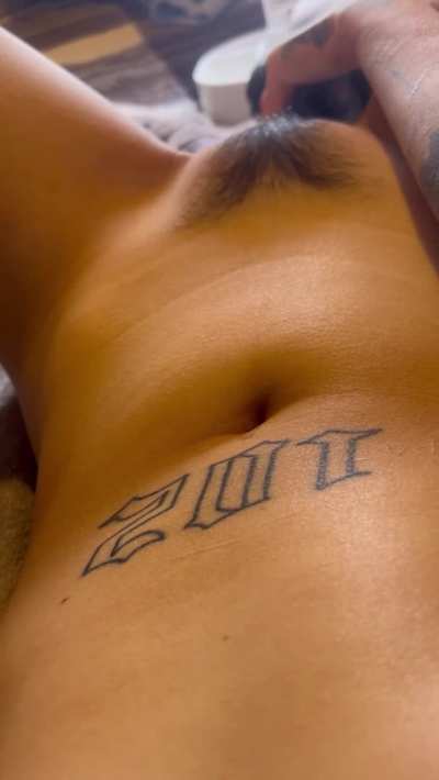 I love how it makes my stomach bulge even from fucking my ass