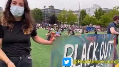 Park enforces racial segregation