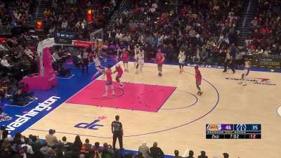 [Highlight] Anthony Davis 24 & 9 first half