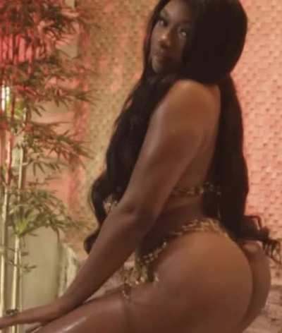 Bounce that ass