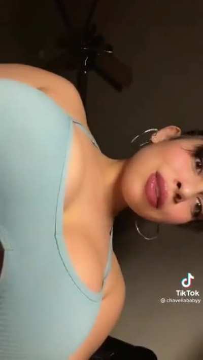 Chavellababy loves to bounce and show.