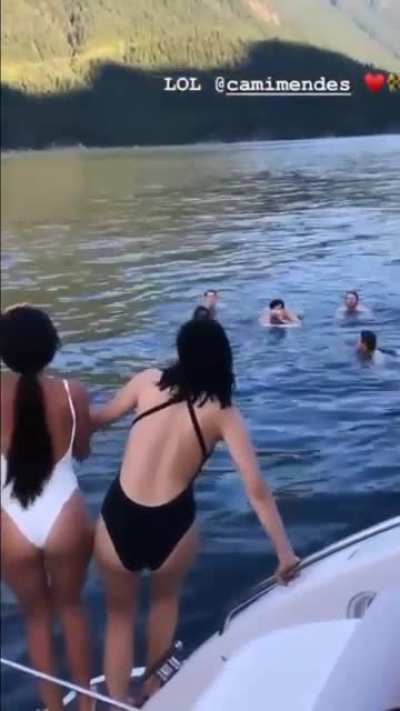 nice ass view of vanessa and camila