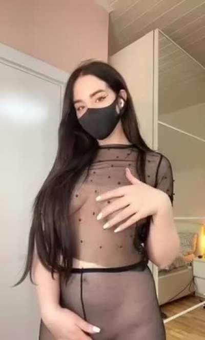 Would you tease my nipple like this?