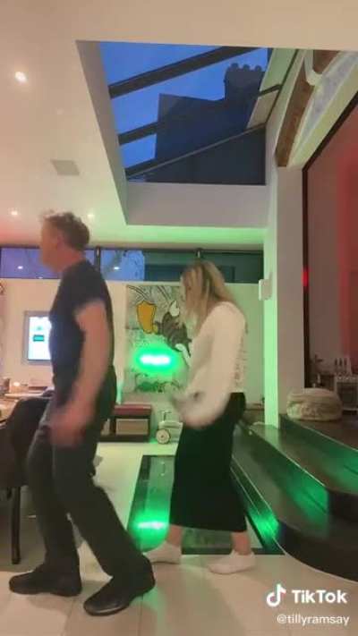 Gordon breaking it down