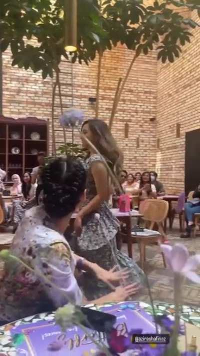 Azira Catwalks
