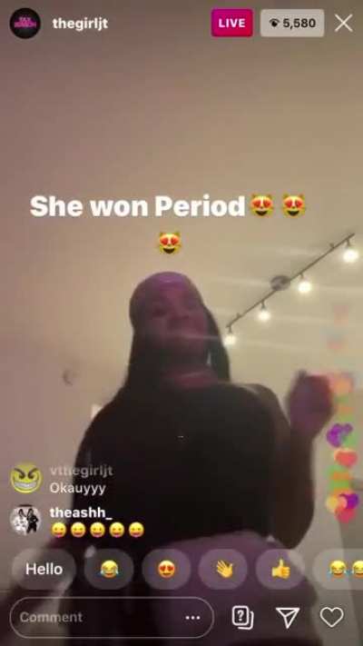 ass so thick😫