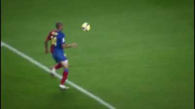 The Intro from Take The Ball, Pass The Ball. These scenes.