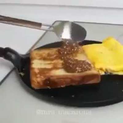 Les prepare un s&aacute;ndwich