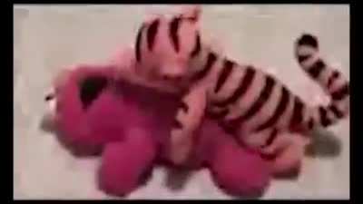 F Elmo