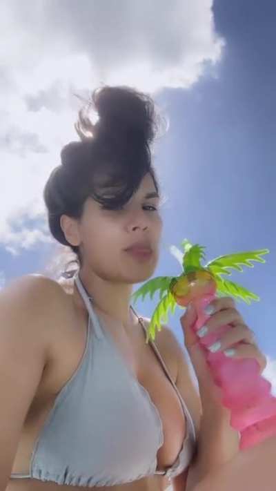 👅
