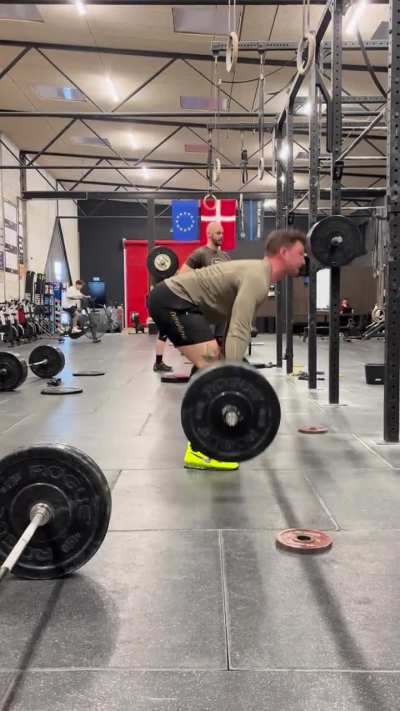 Clean pulls @150kg