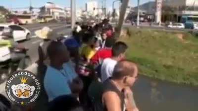 Povo &eacute; curioso n&eacute;?