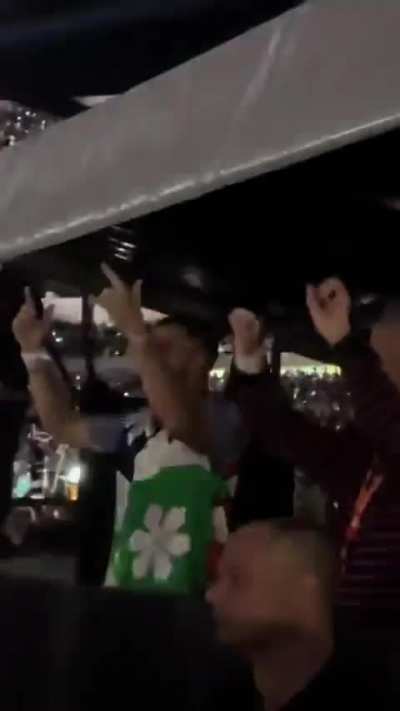 Travis Kelce's reaction to Taylor singing: "Karma is the guy on the Chiefs"