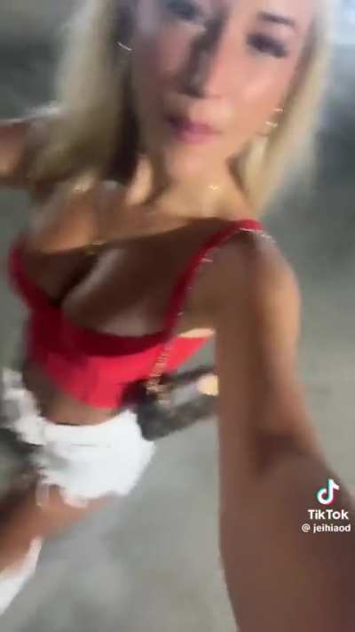 Bop Tits Bouncing