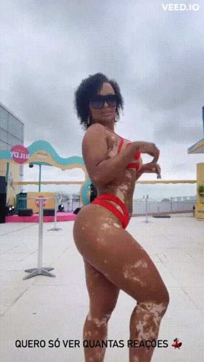 Nat&aacute;lia Deodato