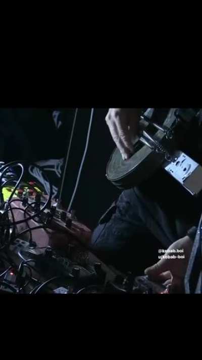 Y&rsquo;all rockin with the junk guitar during secks⁉️⁉️