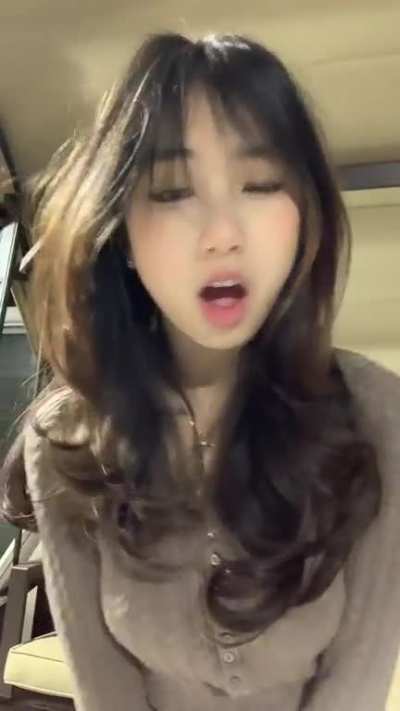 Mouth or tits?