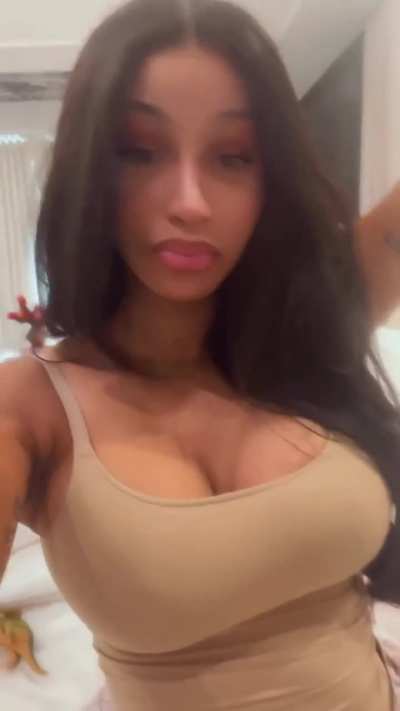 Cardi | in tank top