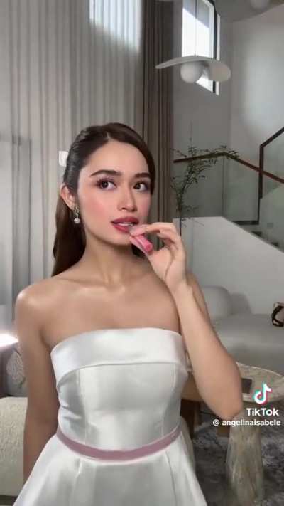 Angelina Cruz