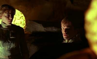 Paul Atreides' mother catches him perving - Barbora Kodetova - Dune (2000)