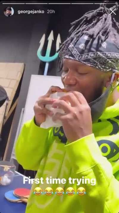 JJ tries the Popeye&rsquo;s chicken sandwich