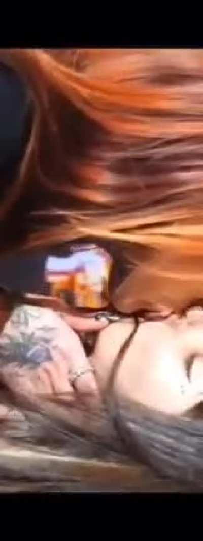 Beijo de L&Atilde;&shy;ngua 
