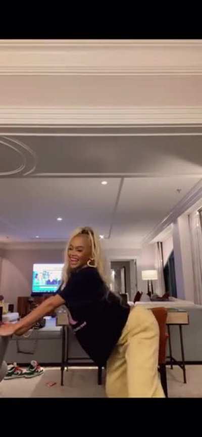 Twerk