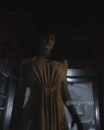 ME PLAYING RESIDENT EVIL VILLAGE