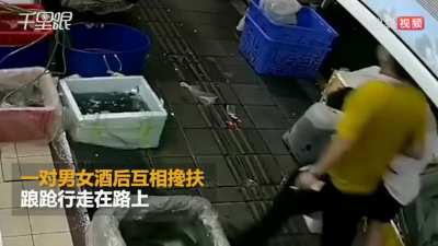 Tipsy in the fish market
