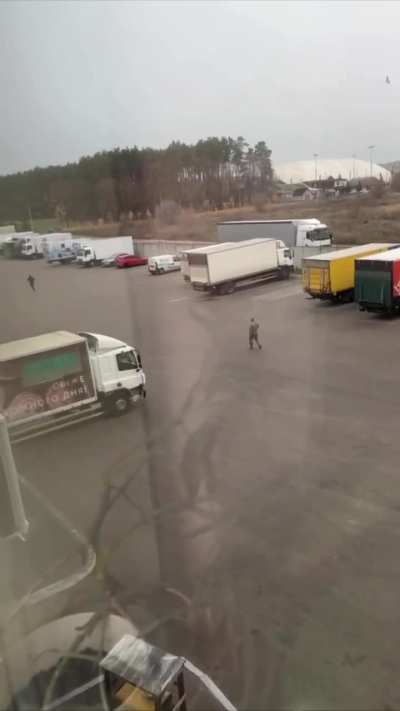 Draft dodger gets shot at by territorial center of recruitment employee in Ukraine
