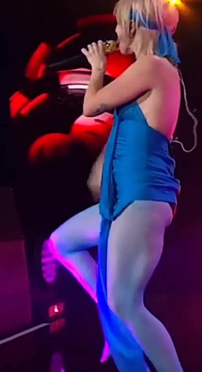 Jiggle