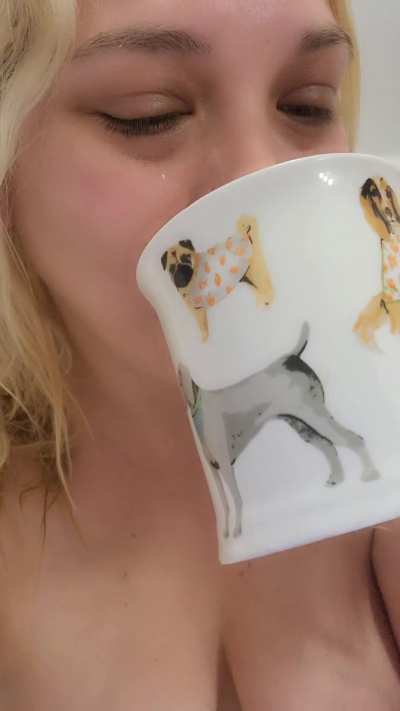 Cum and Coffee.. I'm such a lucky girl &eth;