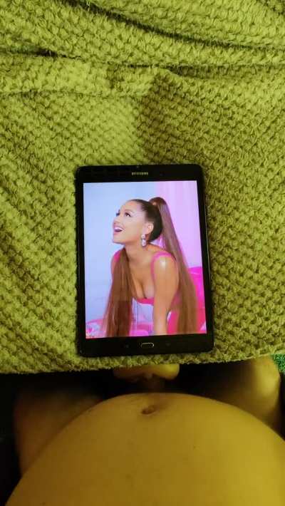 [Reddit] [Kik pom_acc] Ari deserved my load, who else does?