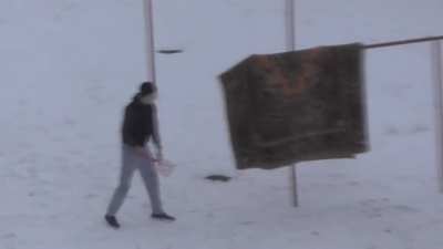 Выбиваем ковер