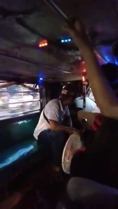 Jeep sa Alabang - Pacita.