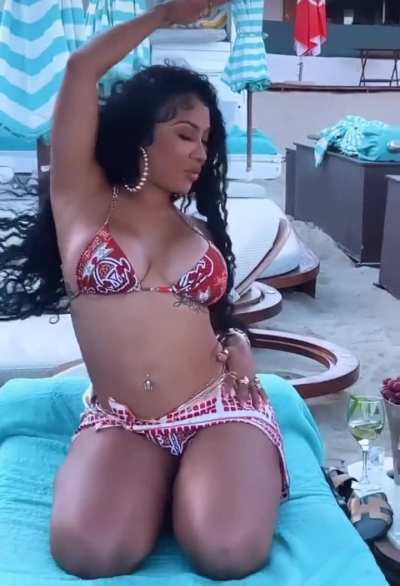 Looking sexy as ever😻