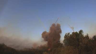 «SUMMER 24 VIBE» by North Side Group. Ukrainian troops assaulting and blowing up a Russian trench/bunker system. No location given but probably in the Kursk region.