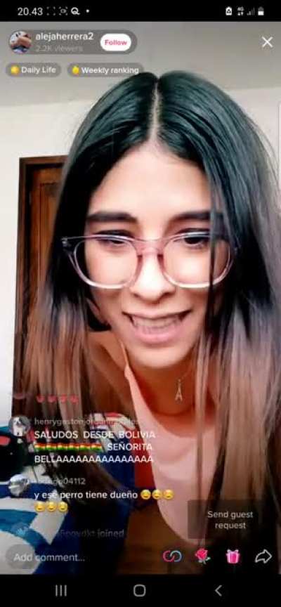 Tiktok live nipslip