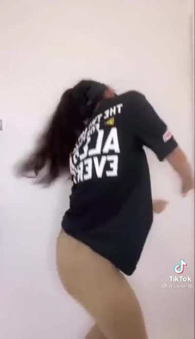 tiktokthots - Video #5625