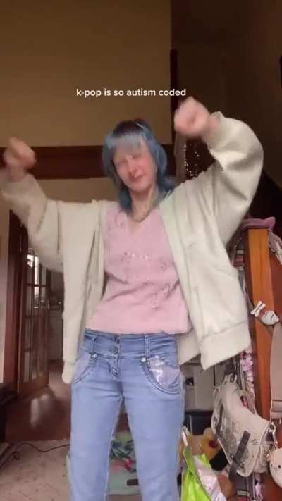 "Kpop is so autism coded" says self diagnosed white American fangirl
