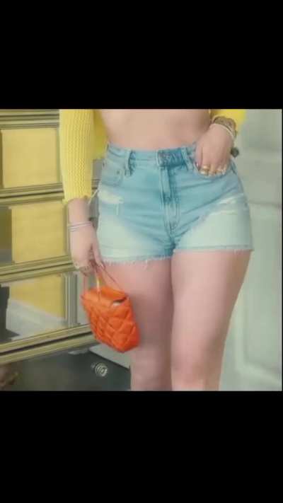 Bella