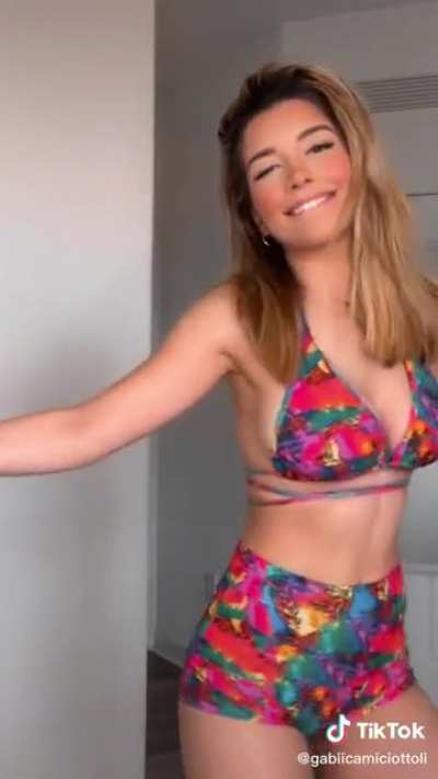 Fuckn gorgeous